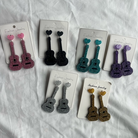 💛Bling Guitar Design Dangle Earrings Simple Classic Style Jewelry Music Taylor - Picture 6 of 7
